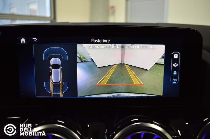 MERCEDES-BENZ GLA 200 d Automatic AMG Line Advanced Plus